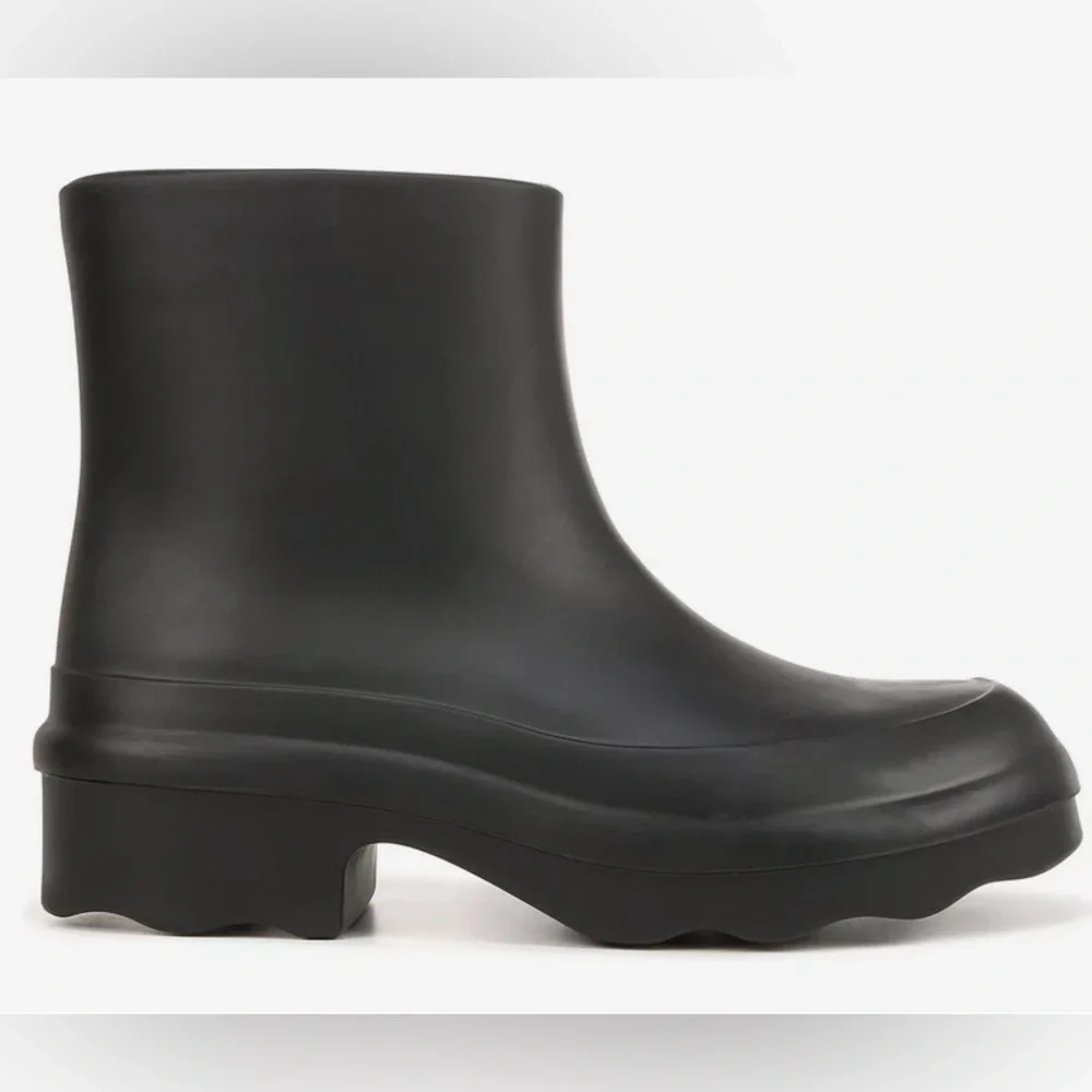 Vince Nia Short Rain Boot
